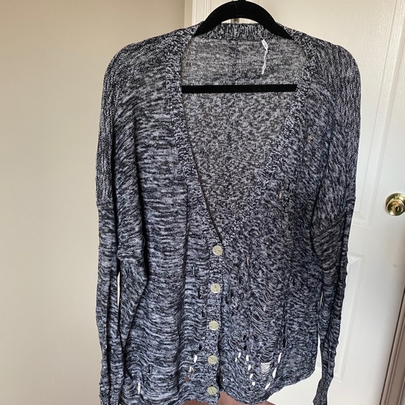 BCBG Distressed Cardigan - Picture 2 of 9